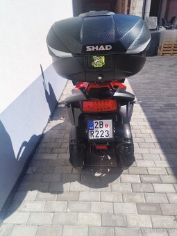 QUADRO 350 - 8