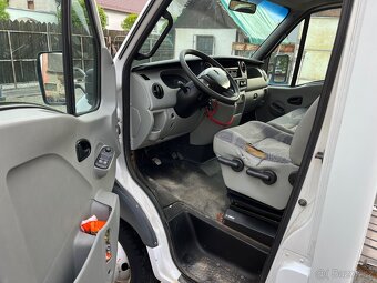 Prodám Renault Mascott 3.0 dci 85kW - 8