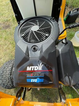 Zahradní trakturek Riwall Mtd nový top stav - 8