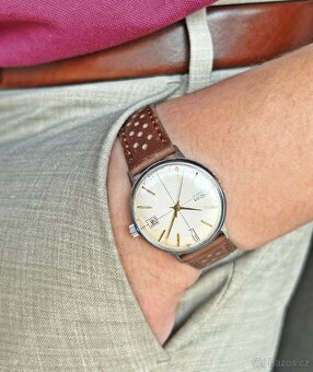 Československé mechanické vintage retro hodinky PRIM Datum - 8