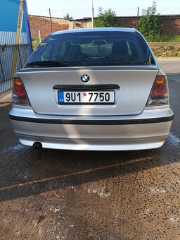 BMW - 8