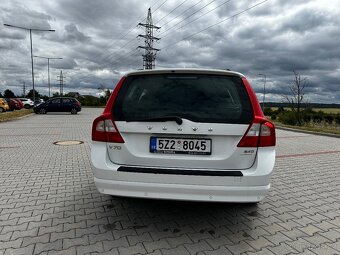 Volvo V70 2.4d 129Kw - 8