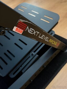 Next Level Racing Wheel Stand DD - 8