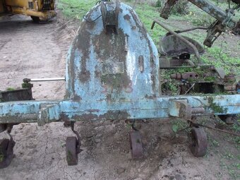 Plečka NDR typ FORTSCHRITT P 437 - 8