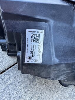 Levý světlomet Škoda Rapid - 8