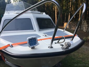 Motorová kajutová loď MICROPLUS461 - 8
