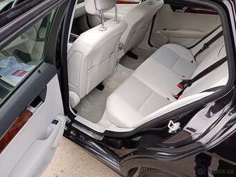 Mercedes-Benz C220 CDI - 8