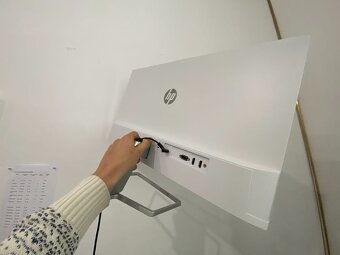 Monitor HP 27" M27fw - 8