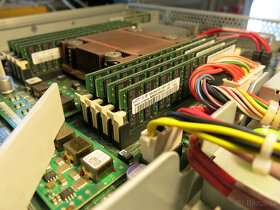 prodám4ks unikát original 1U server Sun Fire T1000 kompletní - 8