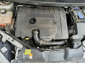 Ford FOCUS COMBI 1,6TDCI 2008 PEKNY STK - 8