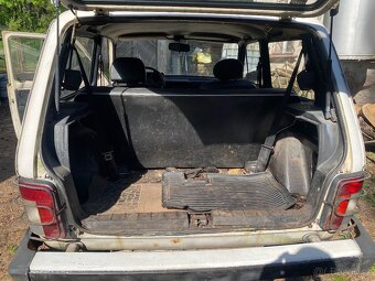 Lada Niva 1.7 4x4 - 8
