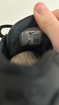 Nike Air Max 95 x Corteiz Honey Blacks - 8