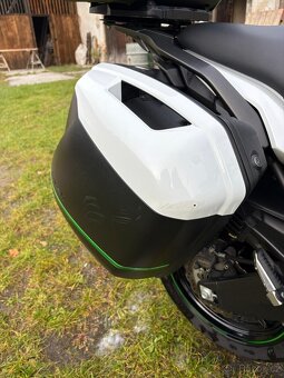 Kawasaki Versys 650 Tourer Plus 2018 - 8