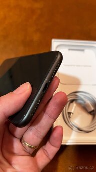 Prodám černý iPhone 11 128GB v.super stavu - 8