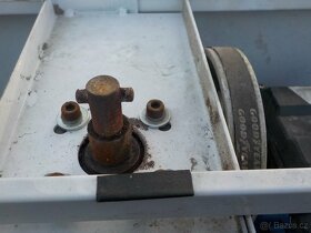 Ventilátory,míchačka barev,kramle,trafa a vysoušeč - 8