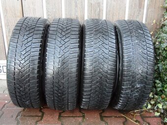Komplet Zimní Sada Dunlop +Poklice205/60/16 ET 46 5X112 - 8