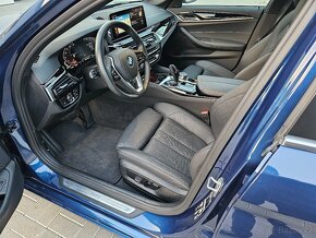 BMW Řada 5, 520d xDrive Touring - 8