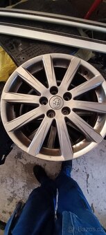 Toyota Avensis T27combi - 8