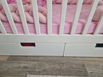 Bílá postýlka Ikea - 8