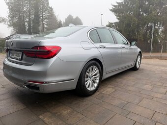 BMW 740d Xdrive - 8