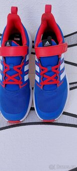 CHLAPECKÉ BOTASKY - ADIDAS - vel. 39,5 - 8