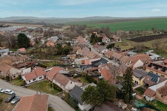 Prodej rodinného domu a pozemku 1 114 m² - Bučovice - Černčí - 8