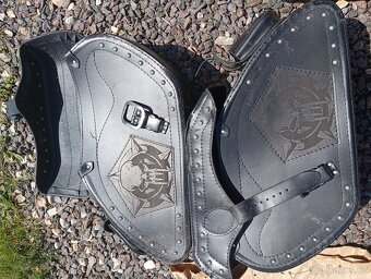 Suzuki VL 1500 LC Intruder(2004) - 8