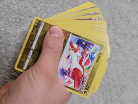 Set Pokémon karet + album - 8