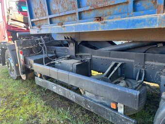 MAN L2000 19.322 nosič kontejneru s HR - 8