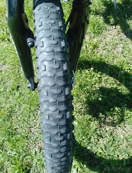 Dětské kolo specialized hoctrock Velikost 20 - 8