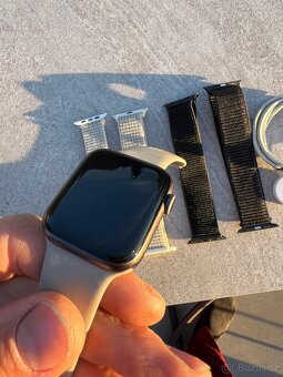 Apple Watch 5 44mm - 8