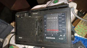Retro rádia - různé druhy a značky - dřevěná i plastová - 8