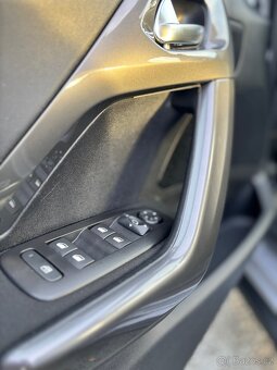 Peugeot 2008, 1.2 VTi 60kw - 8