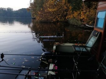 Rybářská loď - 8