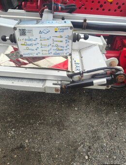 Hydraulicke čelo BÄR - 8