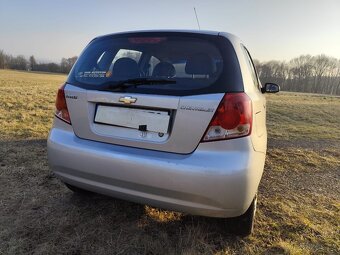 CHEVROLET KALOS NOVÉ V ČR/1.RODINA/2005/STK/POSILOVAČ - 8