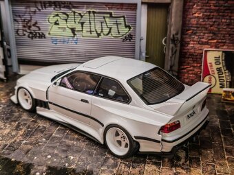 BMW E36 M3 Khyzyl 1:18 ottomobile - 8