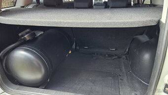 Prodám SUZUKI GRAND VITARA 2.4 vvti 124kw - koup.ČR. - 8