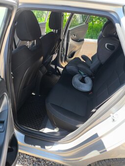 Hyundai i30 1.5 T-GDi/117kW N-Line MHEV kombi - 8