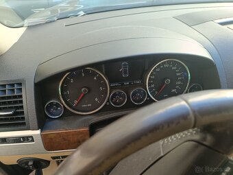 VW Touareg 3.0 TDI CASA - 8