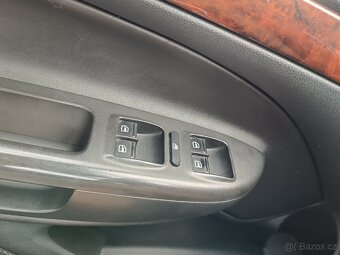 Škoda Octavia 2 facelift Combi - 8