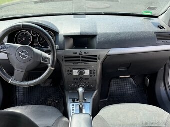 Opel Astra H 1.9 CDTI Automat • r.v. 2006 • NOVÁ STK - 8