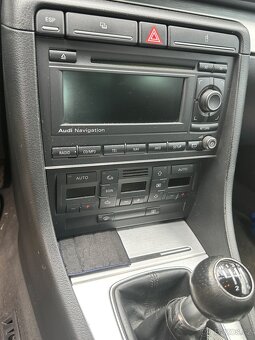 Prodám Audi A4 S-line 2,0l   125kw nové DPF - 8