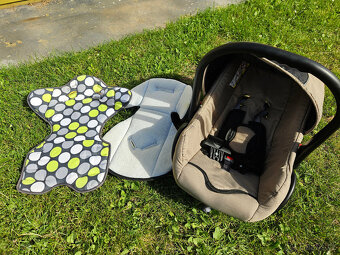 Kočárek Camarelo Sevilla - 8