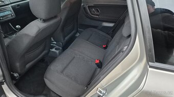 Škoda Fabia II Combi 1.2 TSi Family edition 131000km 2012 - 8