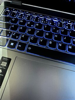 Lenovo ideaPad flex 5 notebook - 8