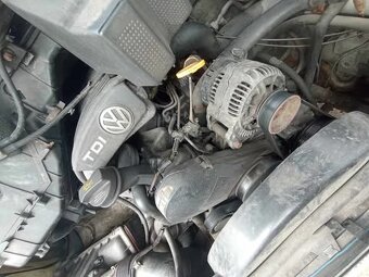Volkswagen LT 2.5 TDI pojizdne - 8