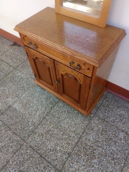Rustikální předsíň, komoda, zrcadlo, masív - 8