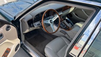 Jaguar XJ X300 1995 - 8