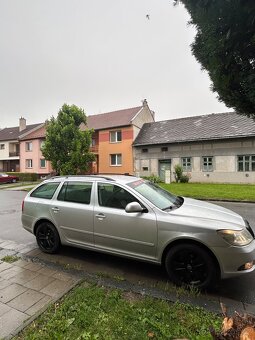 Škoda octavia 2 facelift combi - 8